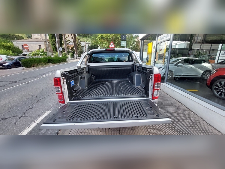 Ford Ranger 3.2 200cv foto 13